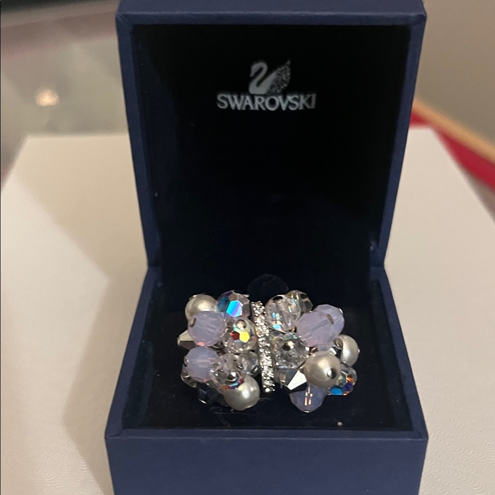 Swarovski Silver Ring with Iridescent Crystals and Pearls